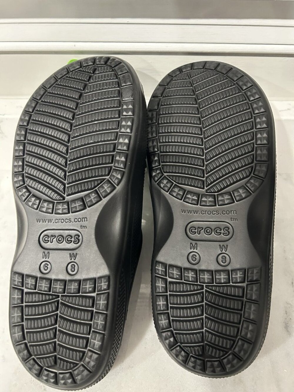 Crocs Men's and Women's Sandals - Baya Sandals, Waterproof Shower Shoes M6 W8 - Picture 6 of 6